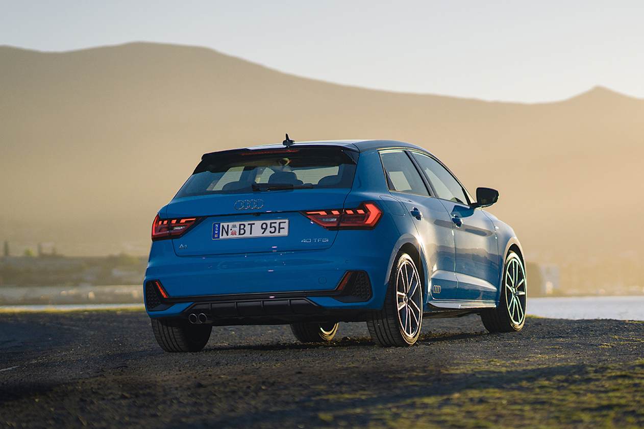 Don’t you think the A1 is a good looker? I do, and in the flesh, it manages to look even better.